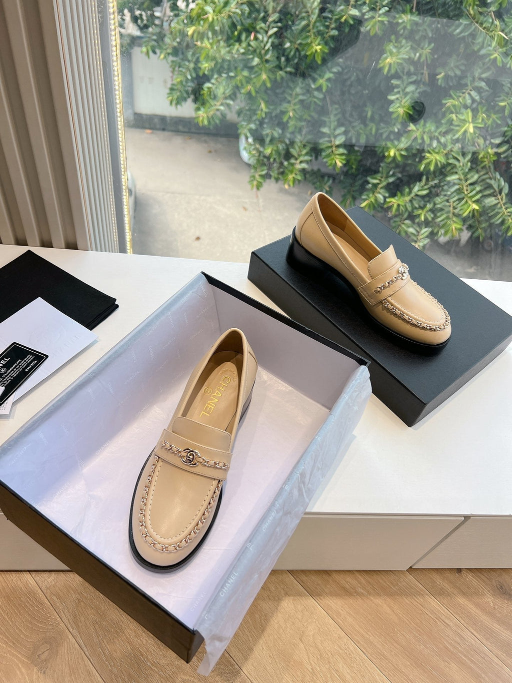 CC Moccasins Beige Chain Lambskin