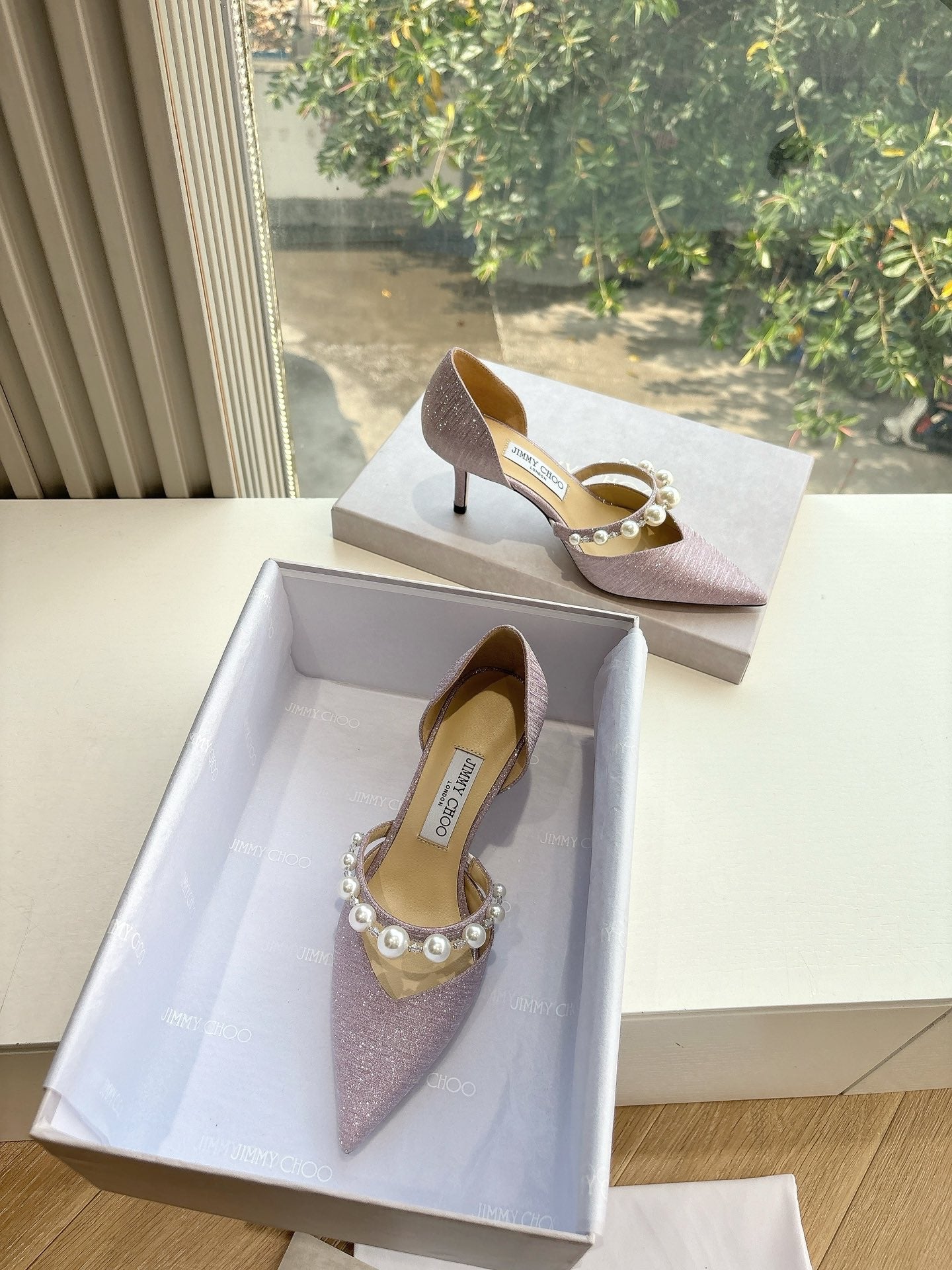 Jimmy Aureli Pearl-embellished Pumps 65mm Muted Pink Glitter 547690