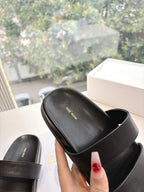 Hugh Sandal in Black Cowhide 286179