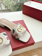 VT 2025 Cherryfic Leather Trimmed Slides White Sheepskin 286495