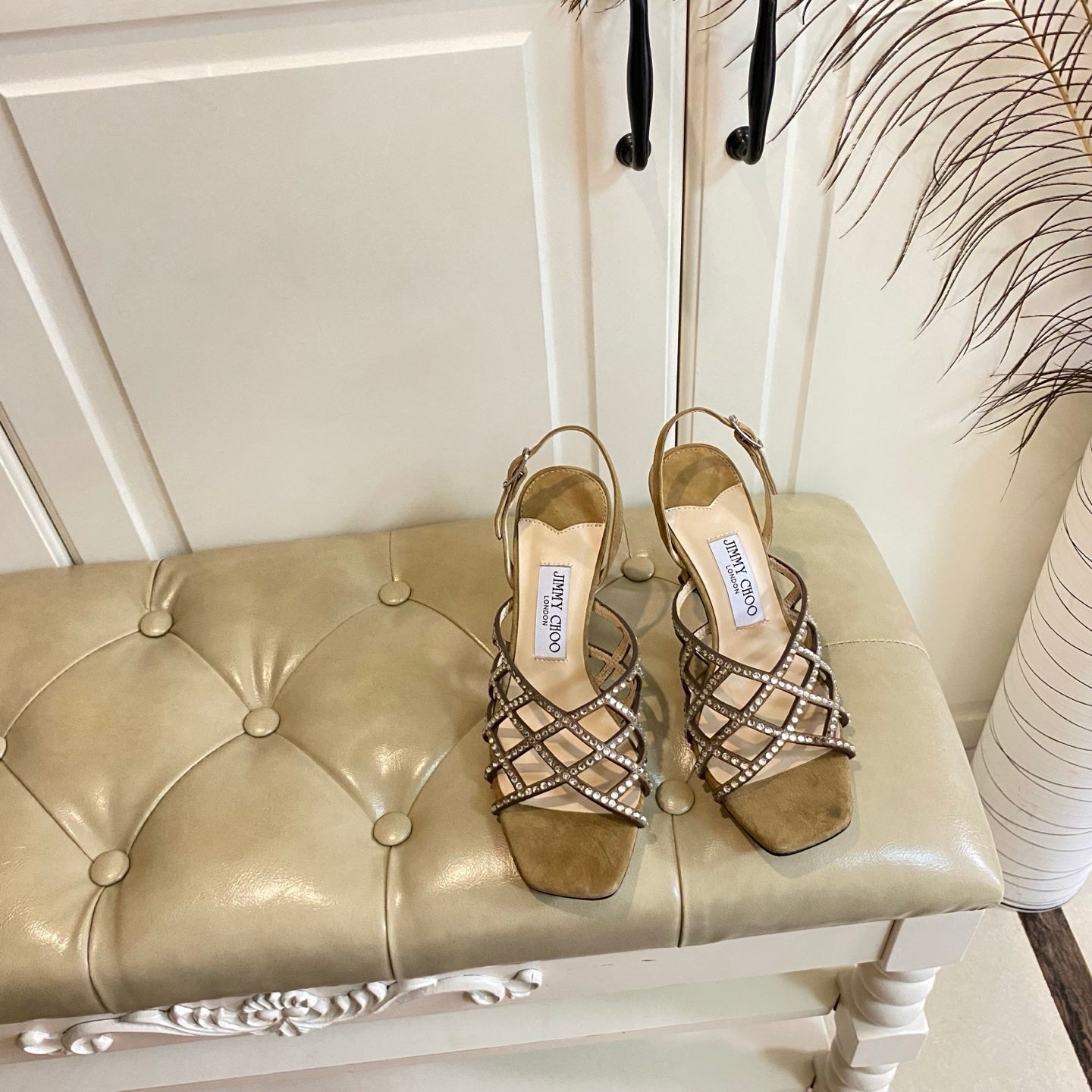 Jimmy Choo Saila Sandals 9cm Khahi Sheepskin Suede 688237