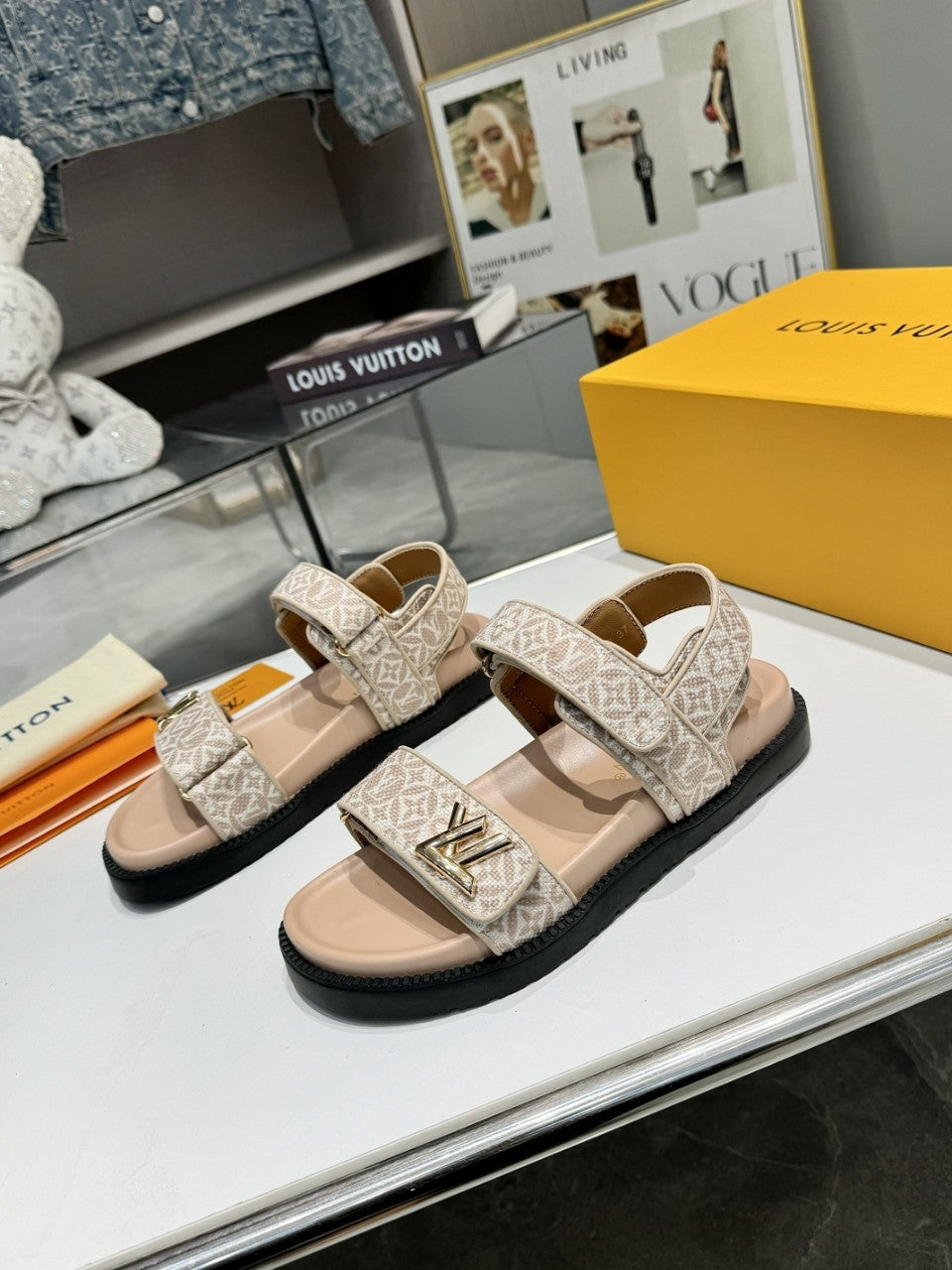 LV Sunset Flat Comfort Sandal Beige Monogram Jacquard Calfskin Cotton 626705