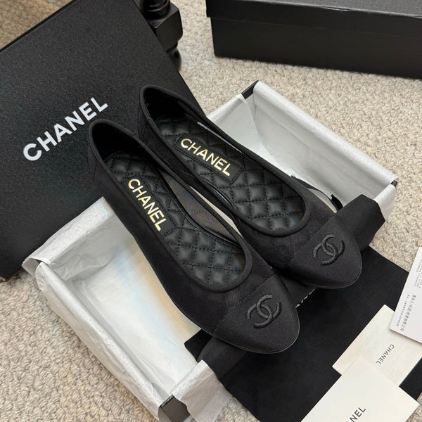 CC 25p Ballet Flat Black Mesh Fabric Grosgrain