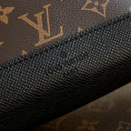 DUO CROSSBAG 42 IN BROWN MONOGRAM CANVAS