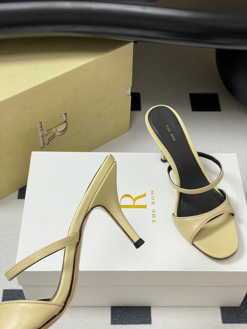The Row 25S Strap High Heel Mule Sandals 85mm Beige Sheepskin 286207