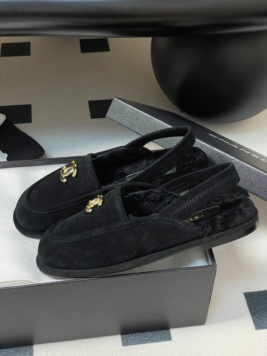 CC 25A Slingback Loafer Black Sherpa Suede