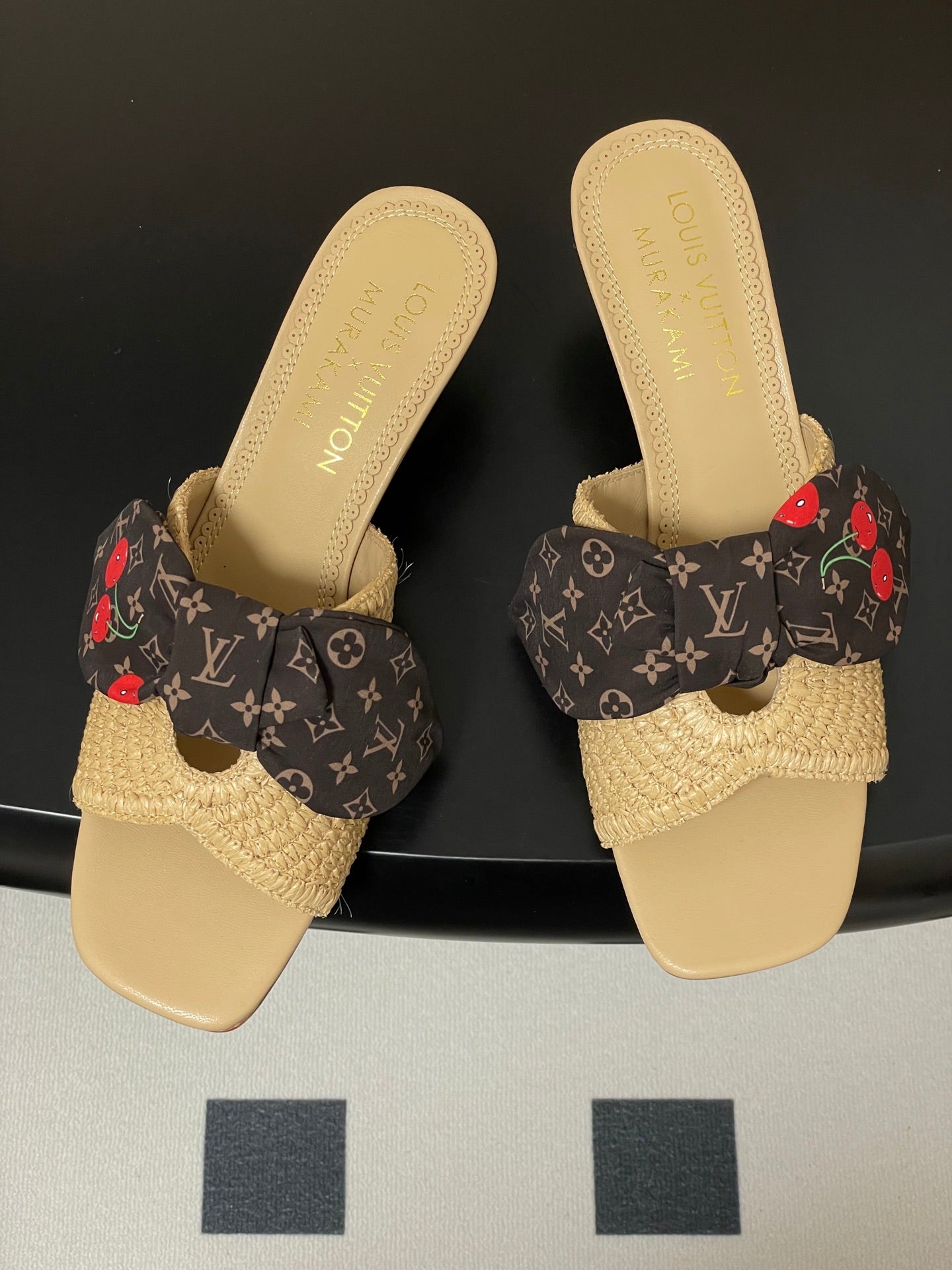 Cherry Series LV X TM CHERIE Sandals Beige Brown Woven Raffia