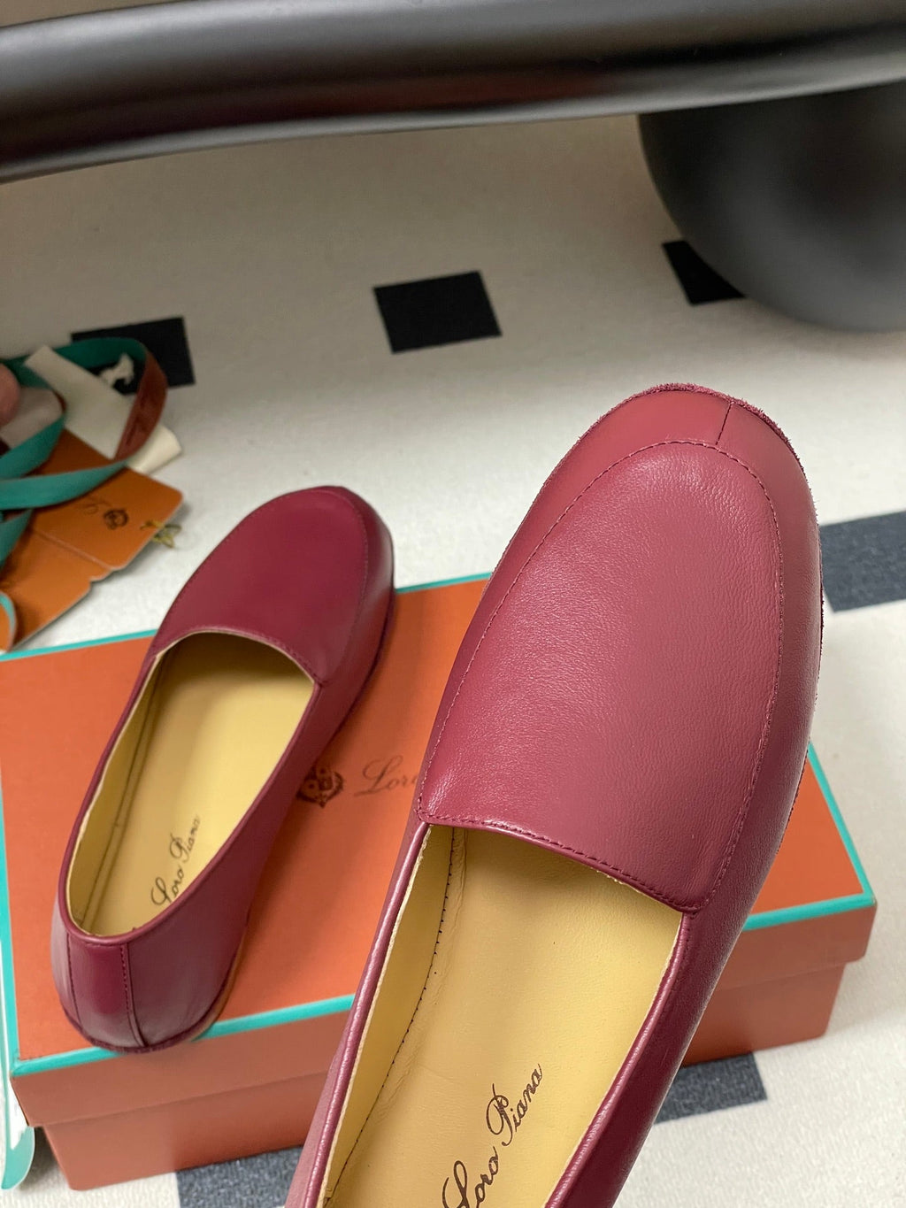 LP Anton Walk Loafers Muted Red Sheepskin 474796