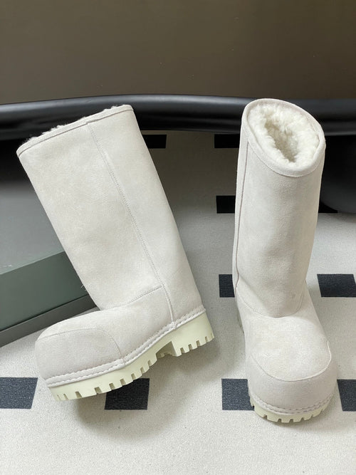 Balenciaga High Snow Boots White Suede 535032