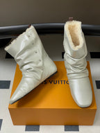 LV 25Fw Nomad Slip-on Ankle Boots Flat Silver Grain Leather Wool-lined 534593