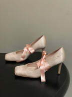 CC 26 Pump Pink Satin Silk 593135