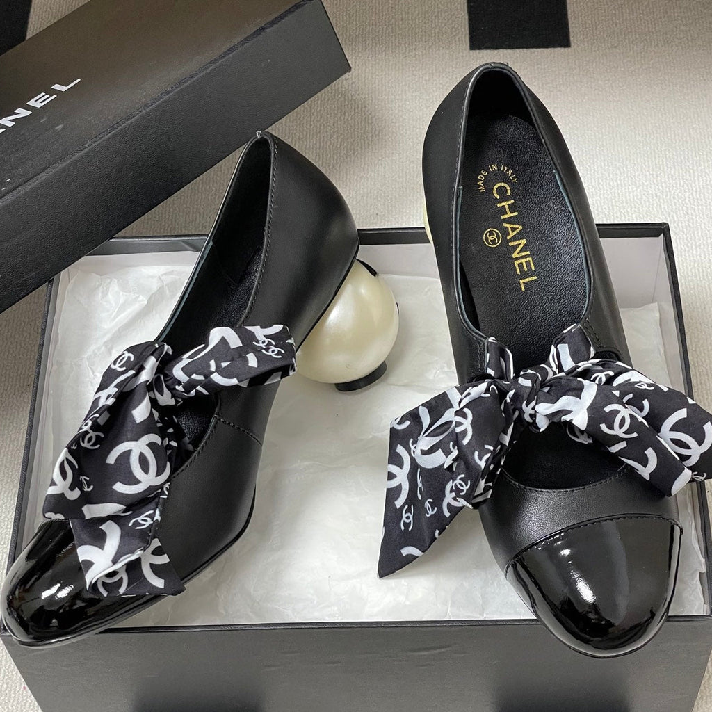 CC 26 Double C Pearl Heel Pump With Silk Ribbon Black Sheepskin 593158