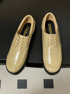 CC 26 Lace-Up Loafer Beige Sheepskin 594247