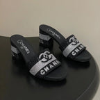 CC 26s Sandals 70 Black Sheepskin Rhinestones 649513