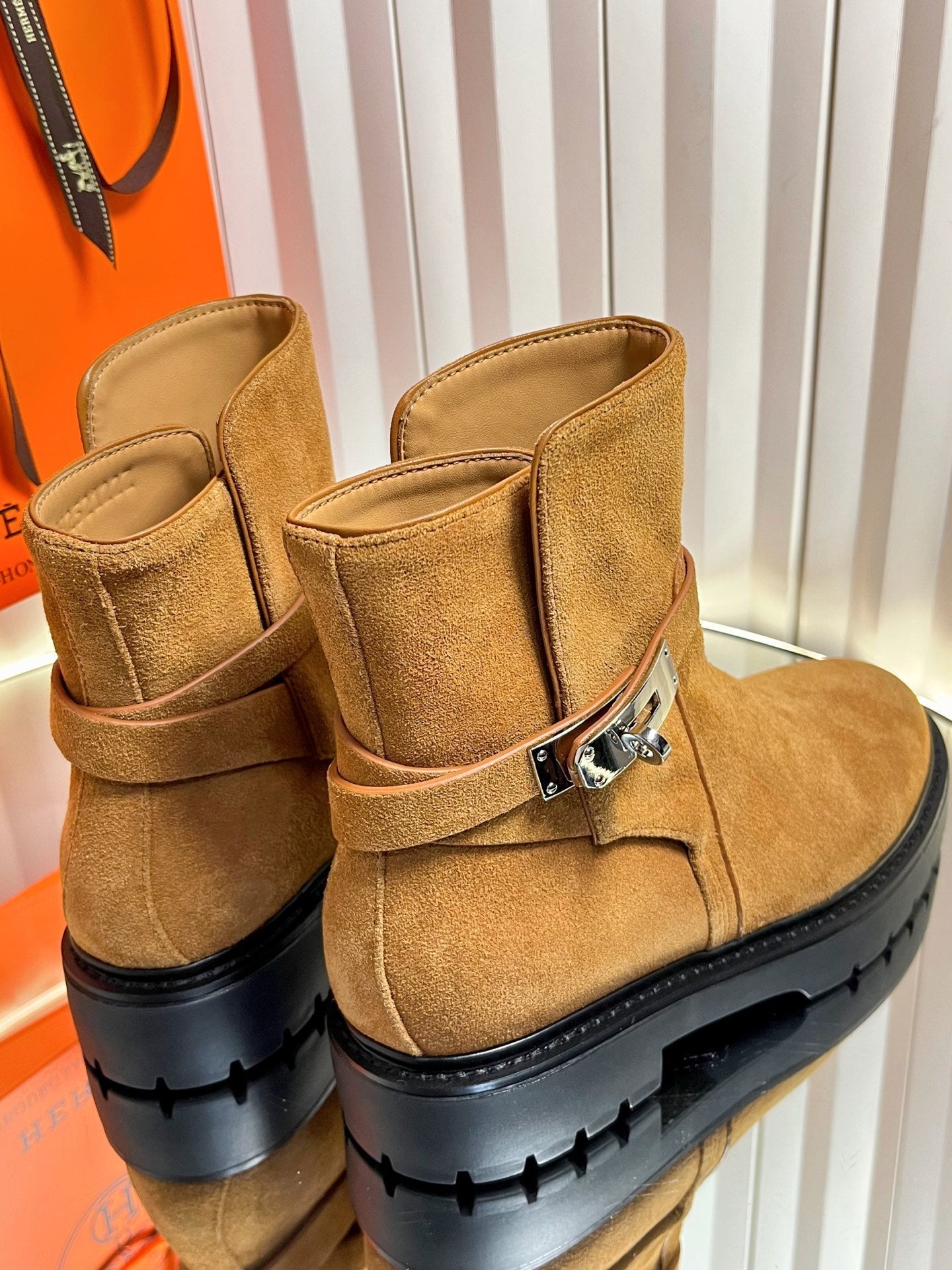 HM Jeff Ankle Boot Brown Suede 616100