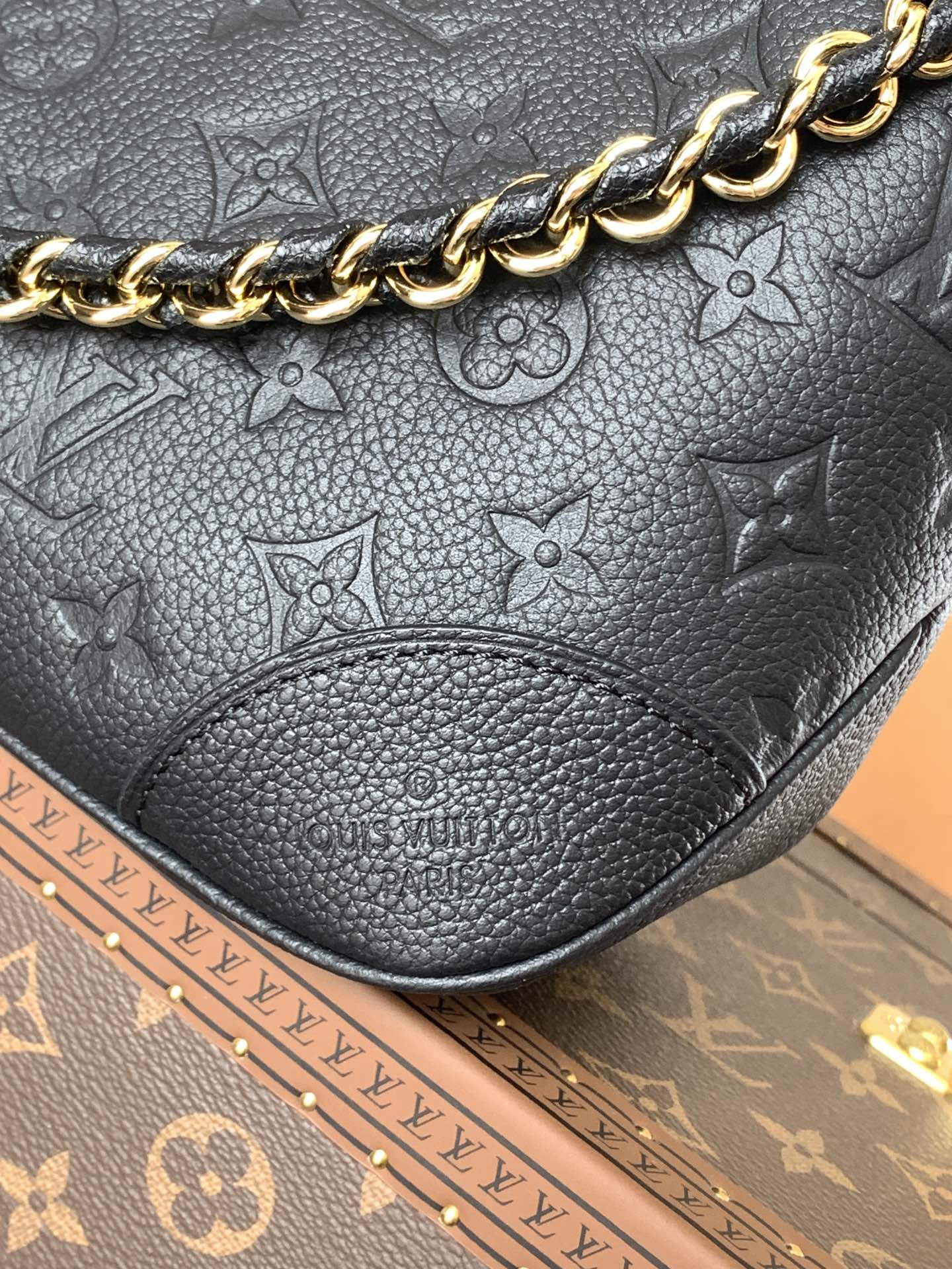 LV Boulogne PM 29cm Black Monogram Shadow Embossed Cowhide GHW