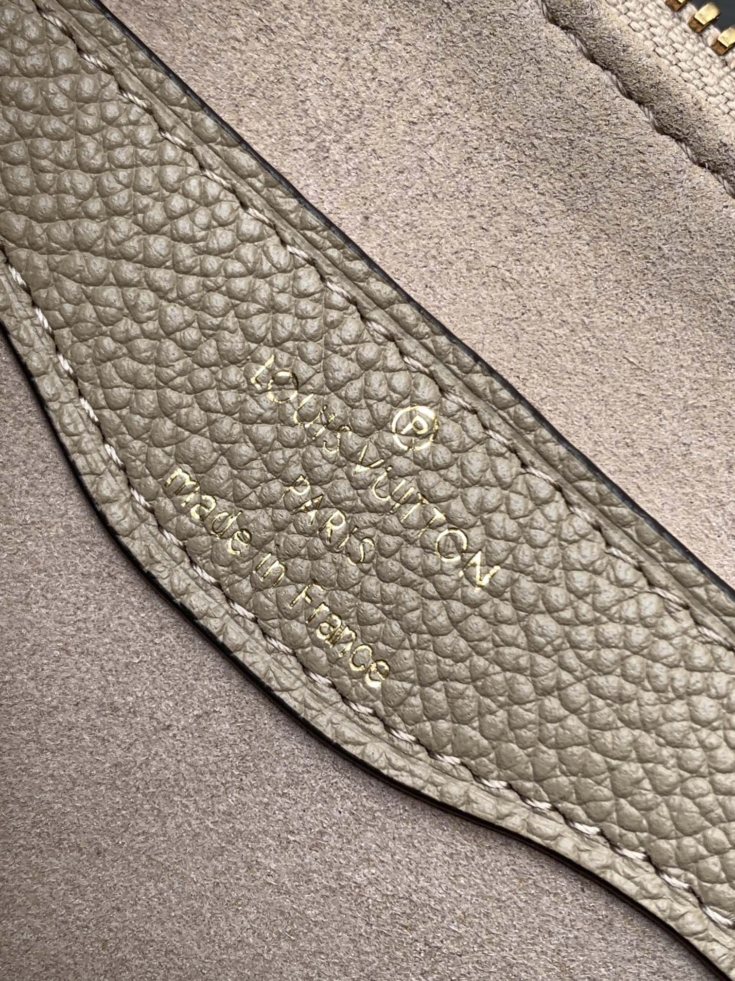 LV Boulogne PM 29cm Gray Cream Embossed Cowhide GHW