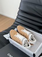 CC SNEAKER IN PEANUT BROWN MIX WHITE EMBROIDERED LAMBSKIN