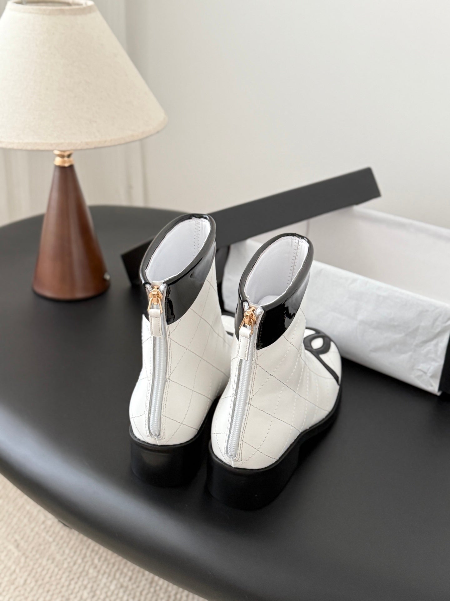 CC 2025   Cambon Mid-Calf Short Boots White Black Cowhide 550633