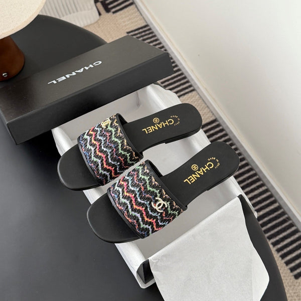 CC 26SS Slippers Black Colorful Woven Lambskin 670822