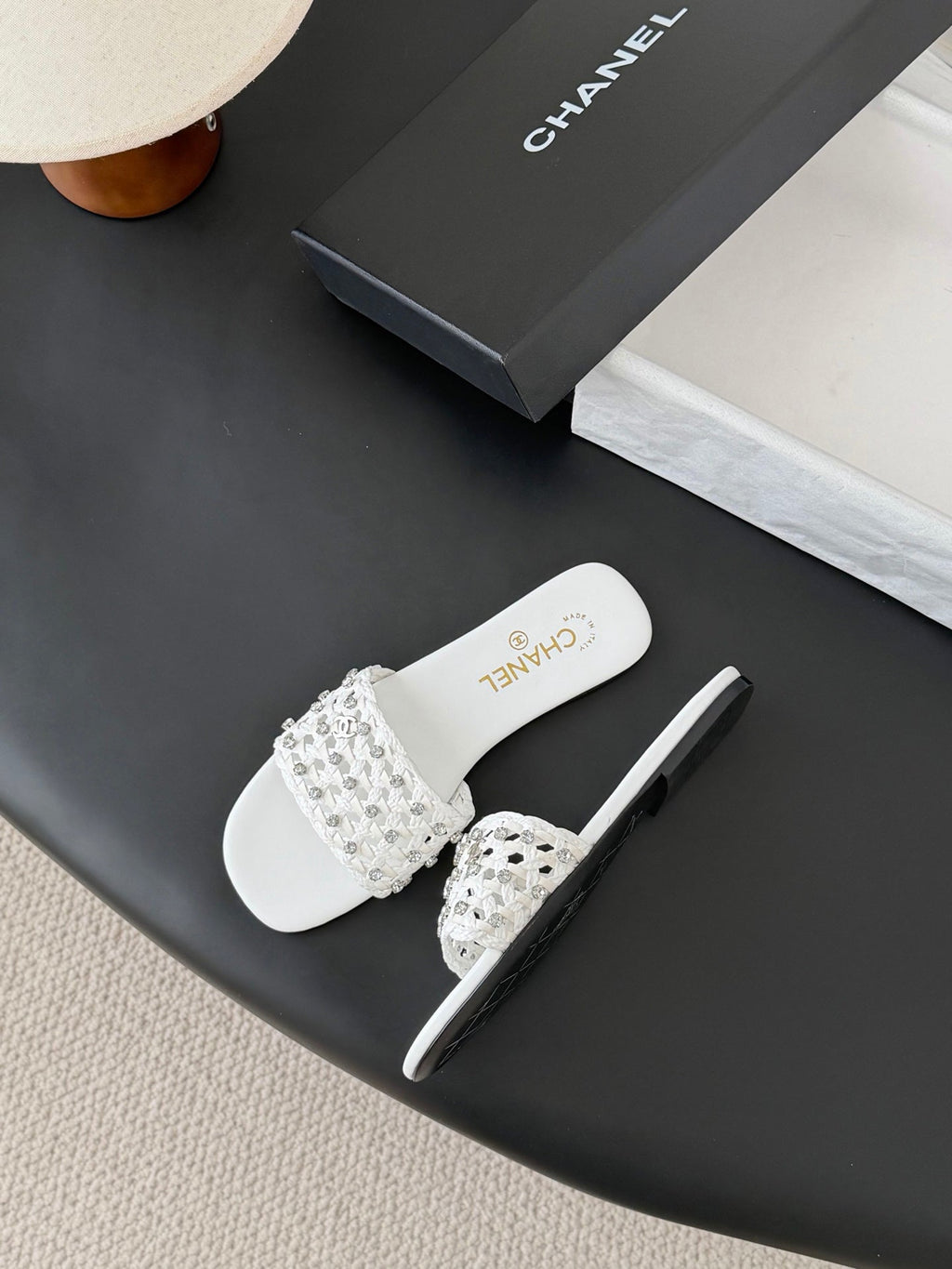 CC 26SS Slipper White Woven Lambskin 670628