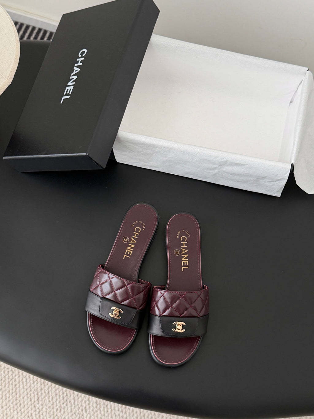 CC 26C Slippers Black Burdundy Quited Lambskin 670609