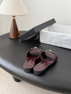 CC 26C Slippers Black Burdundy Quited Lambskin 670609
