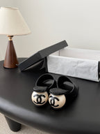 CC 26SS Slippers 7cm Black Lambskin Patent Leather 670610
