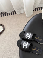 CC 26SS Mary Jane Slippers Black Lambskin Patent Leather 670614
