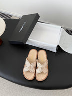 CC 26s Sandals Beige Raffia Sheepskin 670378