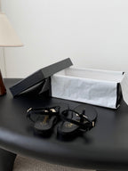 CC Strappy Sandals Black Suede Sheepskin 670380