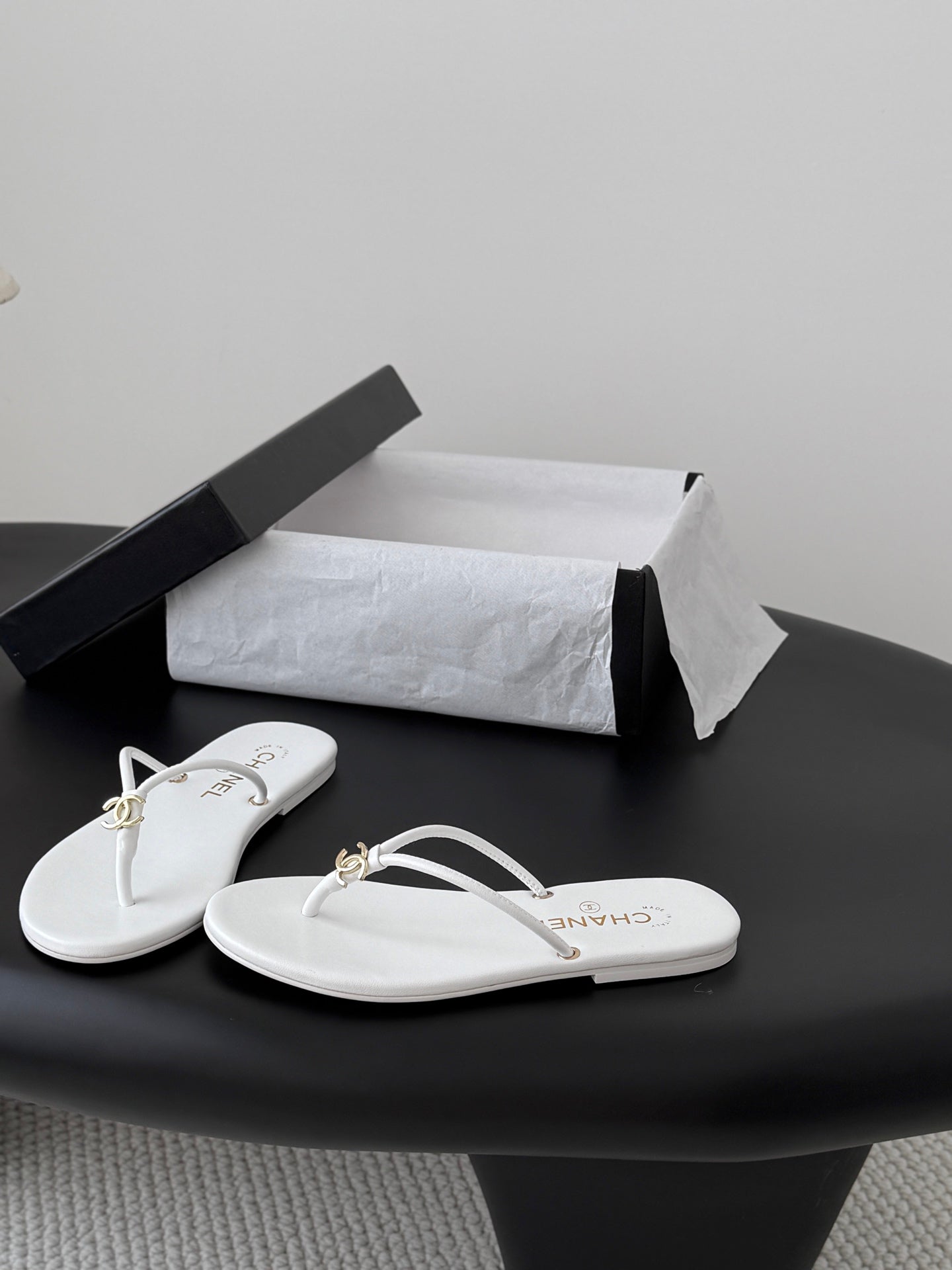 CC 2026 Thong Sandal White Calfskin 675902