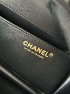 Chanel 2025 Crocodile-patterned Clutch Bag Black Leather 313169