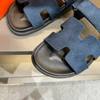 HM CHYPRE SANDAL NAVY SUEDE