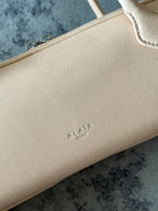 LE TECKEL MEDIUM BAG 32 IN BISQUE GOATSKIN