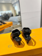 ALLURE HIGH 4.5 CM SLINGBACK IN BLACK MONOGRAM CALFSKIN
