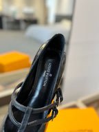 HIGH PUMP 5 CM TRIPLE-STRAP IN BLACK PATENT CALFSKIN