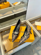 6AM 5.5cm Brown Monogram Canvas and Patent Leather Pumps 241203