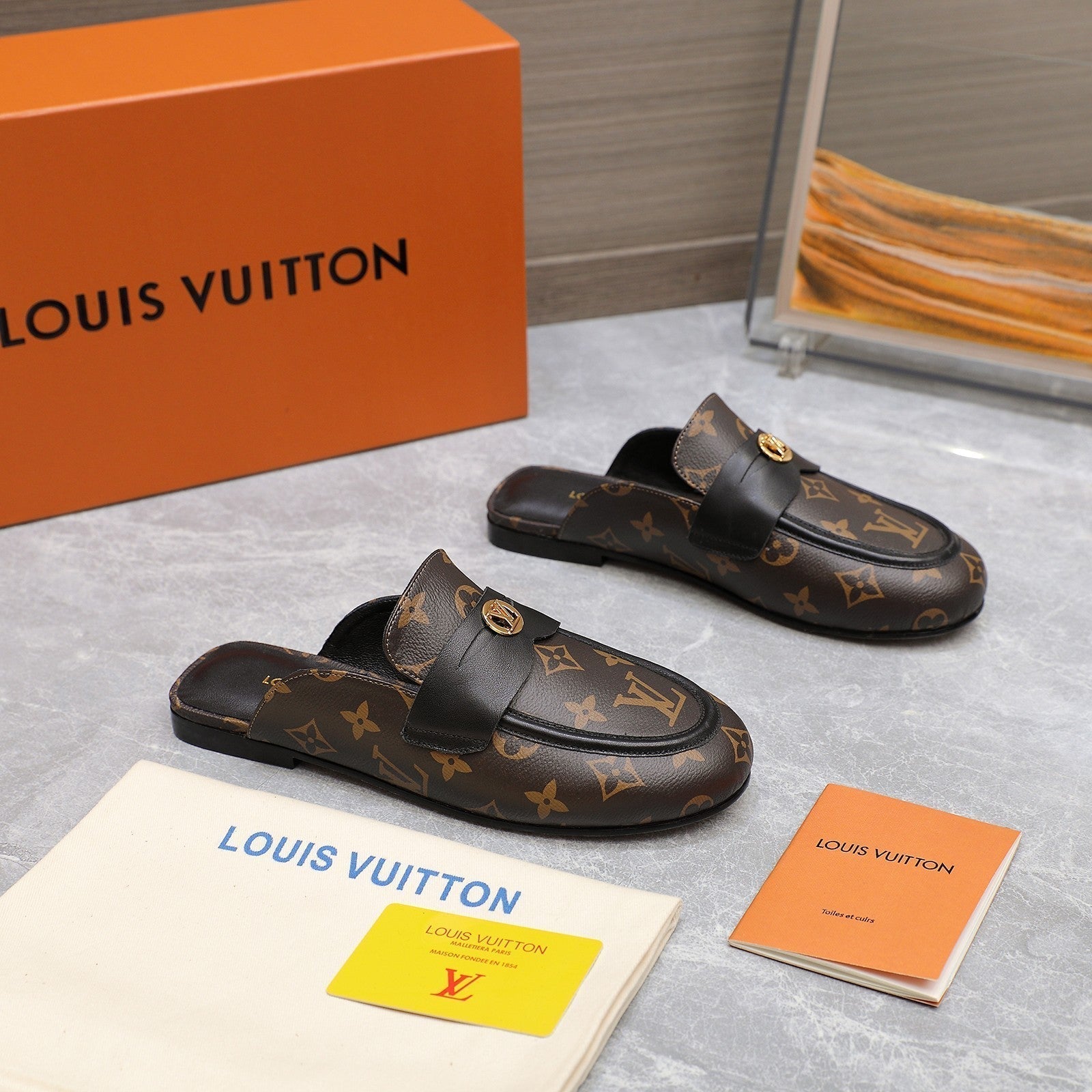 LV 26s Slippers Brown Monogram Leather 600816
