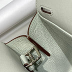 HALZAN 25 HANDLE BAG IN BABY GREEN GRAINED CALFSKIN