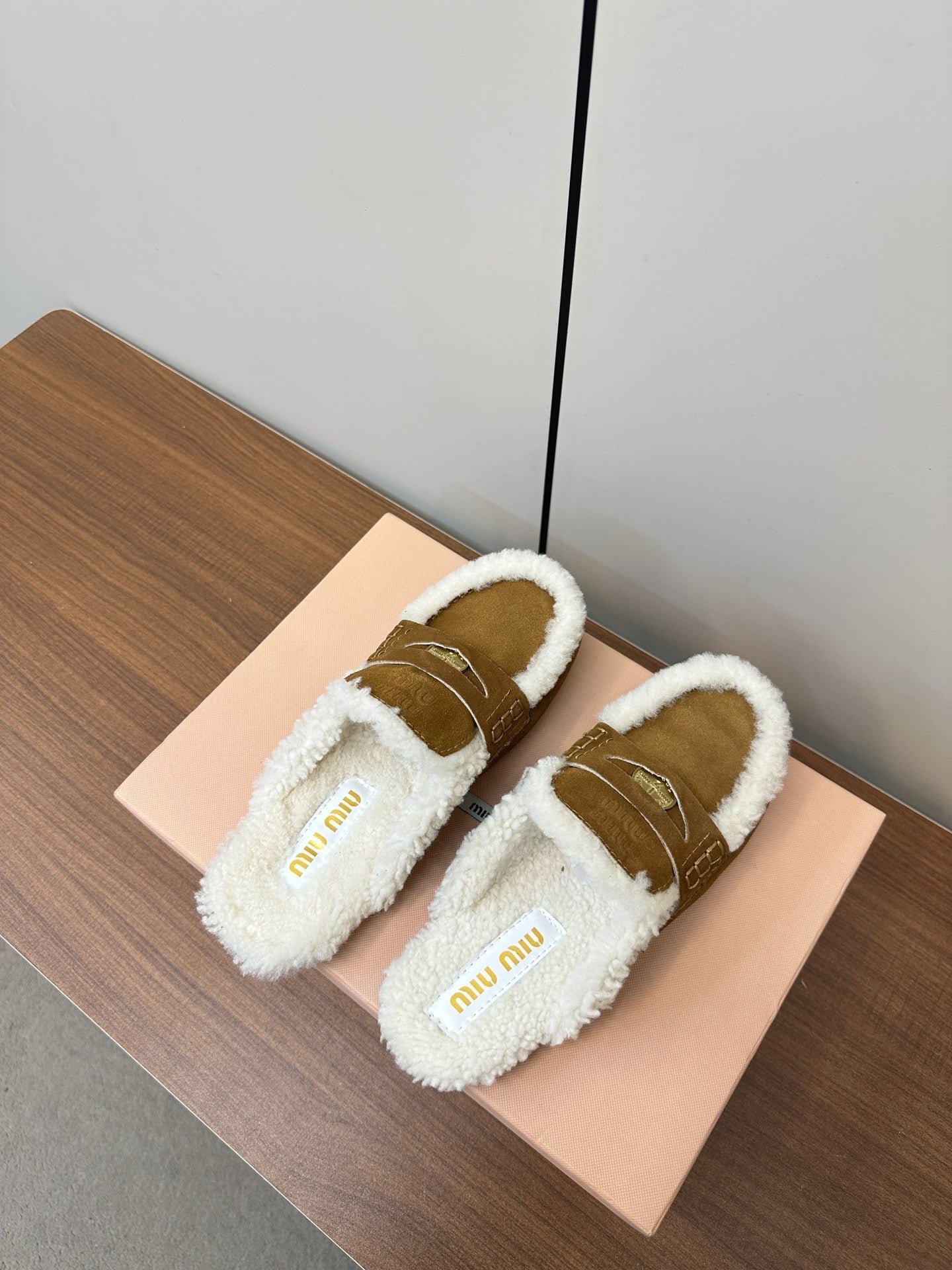 Miu Mule Half Fur   Brown Suede