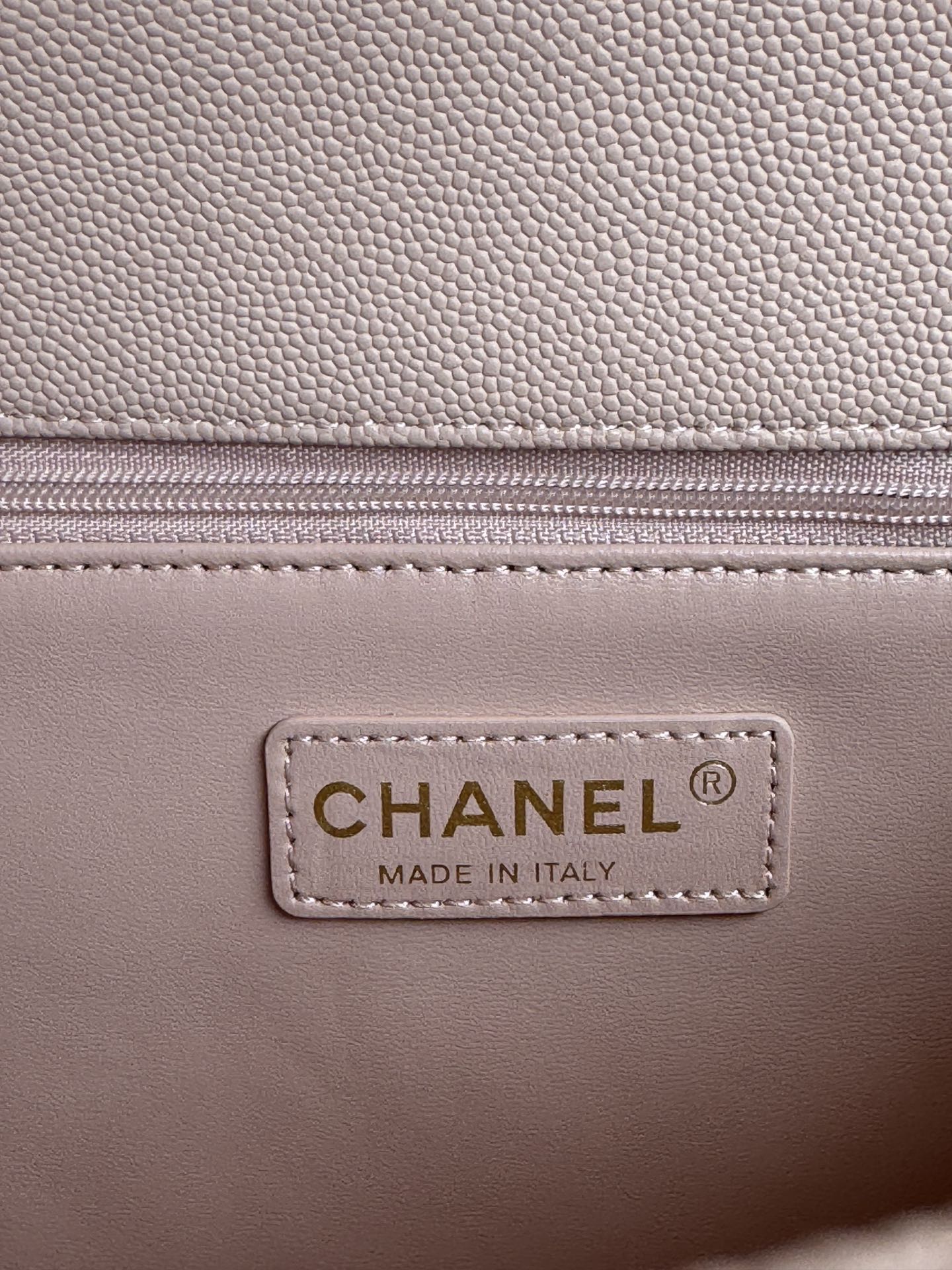 coco handle medium 29cm pink beige quilted caviar leather gold hardware