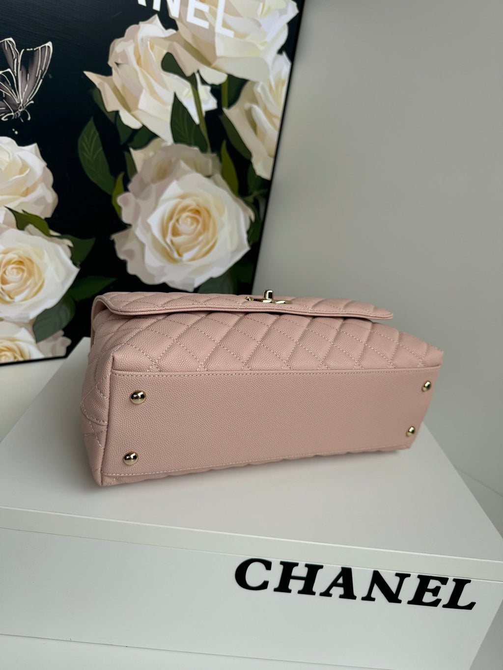 coco handle medium 29cm pink beige quilted caviar leather gold hardware