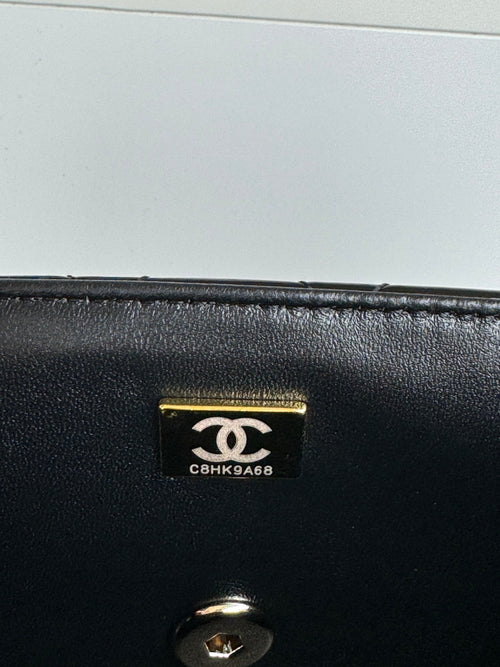 24c mini flap bag 20cm with top handle black patent calfskin