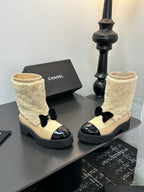 CC Coco Neige 2025/26 Low-cut Boots Beige Shearling Lambskin Patent Leather 529342