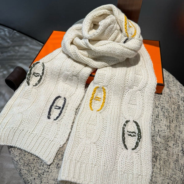 HM Cable Knit Scarf 170CM Ivory Hand-Woven 969372