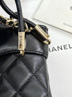 CC 25P Mini 31 Bag Black Waxed Sheepskin Gold Hardware 243582