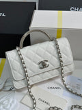 CC 25P Wallet Woc Handle 17cm White Leather Silver Hardware 243442