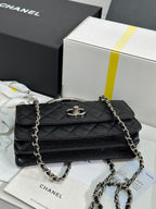 CC 25P Wallet Woc Handle 17cm Black Leather Silver Hardware 243445