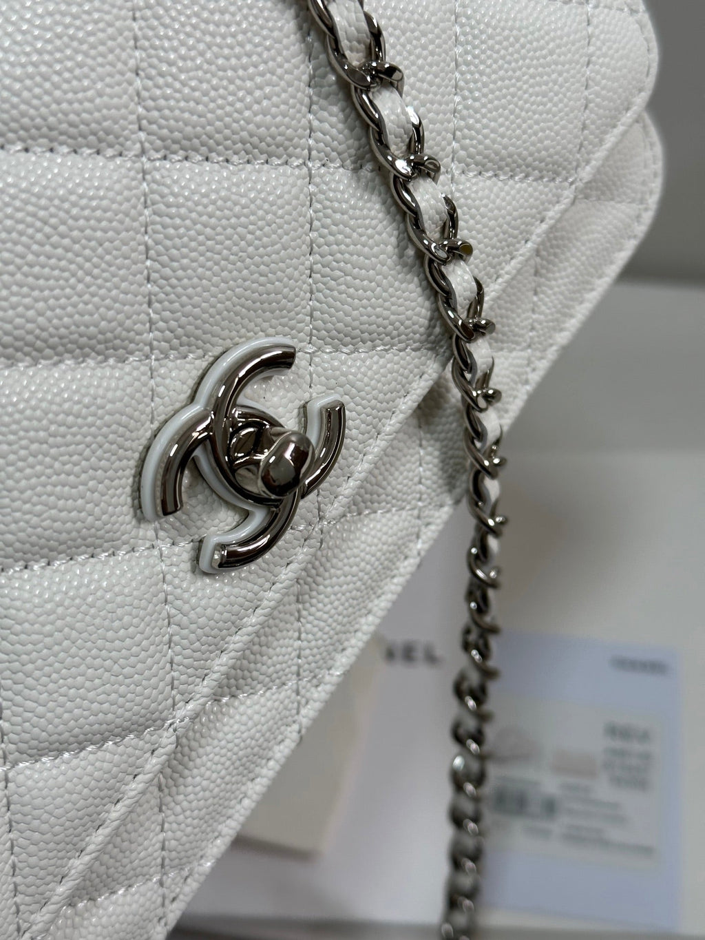 CC 25P Wallet Woc Handle 19cm White Leather Silver Hardware 243451